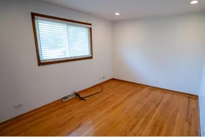 811 E 169th Place, South Holland, IL 60473 - Photo 11