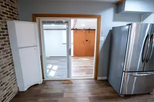 811 E 169th Pl, South Holland, IL 60473 - Photo 9