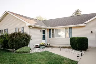 3125 Carrie St, Peru, IL 61354 - Photo 3