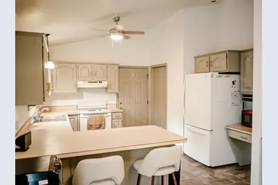 3125 Carrie Street, Peru, IL 61354 - Photo 11