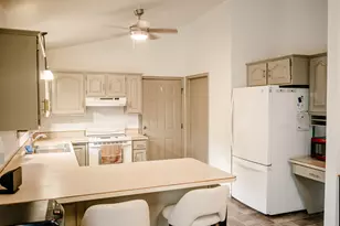 3125 Carrie St, Peru, IL 61354 - Photo 11