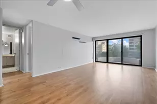 2020 N Lincoln Park West St, Chicago, IL 60614 - Photo 3