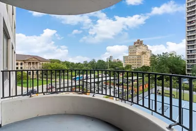 2020 N Lincoln Park West Street #3H, Chicago, IL 60614 - Photo 7