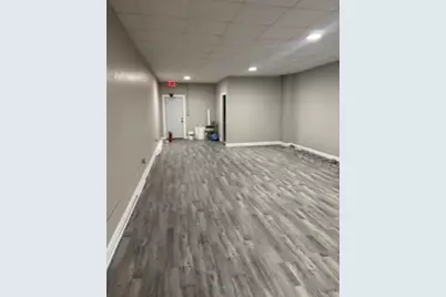 34 N Genesee Street, Waukegan, IL 60085 - Photo 11