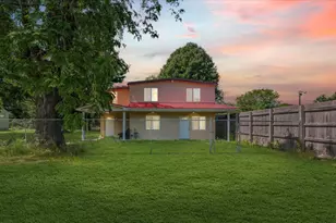 1507 N Ridgeway Ave, Champaign, IL 61821 - Photo 3