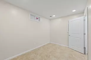 1507 N Ridgeway Ave, Champaign, IL 61821 - Photo 15