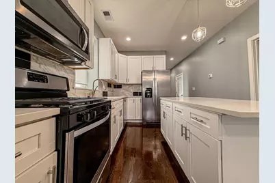 4817 W Jackson Boulevard #2, Chicago, IL 60644 - Photo 5