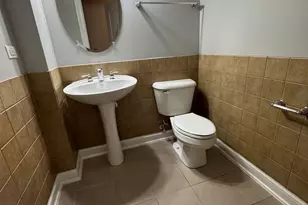 1800 Amberley Ct, Lake Forest, IL 60045 - Photo 25