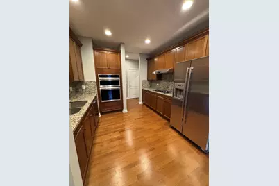 1800 Amberley Court #102, Lake Forest, IL 60045 - Photo 11