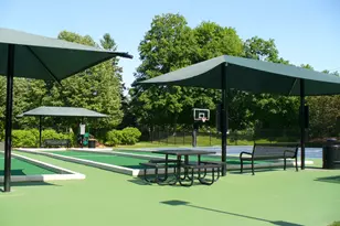 660 Old Barn Rd, Lake Barrington, IL 60010 - Photo 47