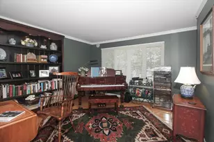 660 Old Barn Rd, Lake Barrington, IL 60010 - Photo 13