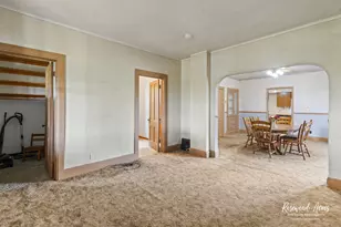 7861 E 2250S Rd, Saint Anne, IL 60964 - Photo 7