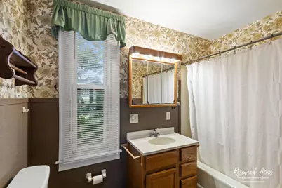 7861 E 2250S Road, Saint Anne, IL 60964 - Photo 11