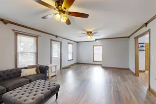 515 N Guthrie St, Gibson City, IL 60936 - Photo 7