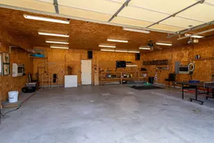 515 N Guthrie St, Gibson City, IL 60936 - Photo 37