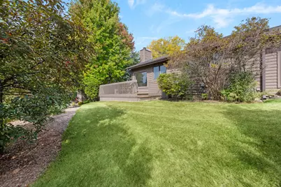 106 Sumac Court, Saint Charles, IL 60174 - Photo 15