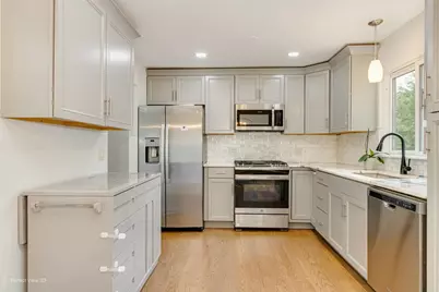 853 Voyager Drive, Bartlett, IL 60103 - Photo 3