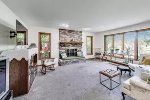 10524 Camelot St, Westchester, IL 60154 - Photo 13