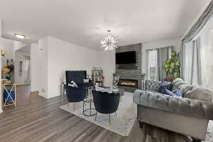 21037 Coventry Cir, Shorewood, IL 60404 - Photo 11