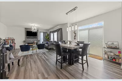 21037 Coventry Circle, Shorewood, IL 60404 - Photo 7