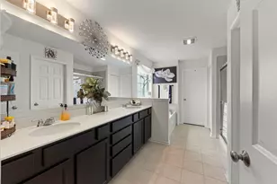 21037 Coventry Cir, Shorewood, IL 60404 - Photo 15