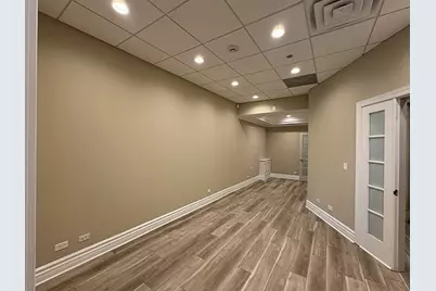 662 E Northwest Highway, Mount Prospect, IL 60056 - Photo 9