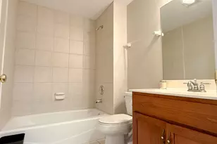 115 Hillwood Pl, Aurora, IL 60506 - Photo 11