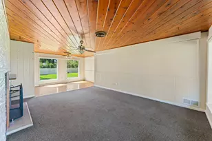 4501 E Kuhn Rd, Richmond, IL 60071 - Photo 3