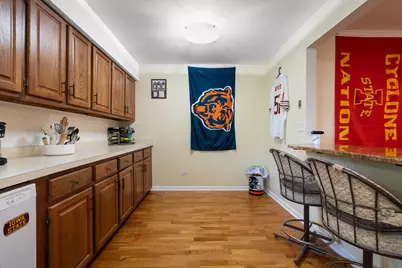 8996 Archer Avenue #2D, Willow Springs, IL 60480 - Photo 7