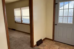 917 Johnson St, Streator, IL 61364 - Photo 15