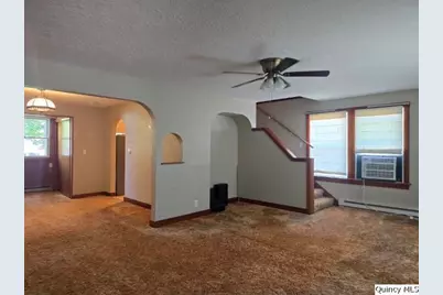 417 N Washington Street, Carthage, IL 62321 - Photo 9