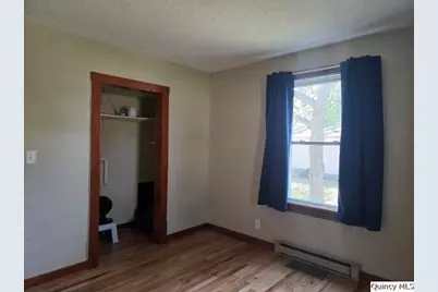 417 N Washington Street, Carthage, IL 62321 - Photo 11