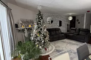 47 W Pier Dr, Westmont, IL 60559 - Photo 37