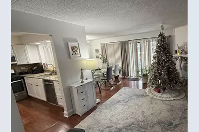 47 W Pier Drive #102, Westmont, IL 60559 - Photo 31