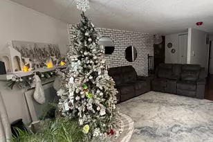 47 W Pier Dr, Westmont, IL 60559 - Photo 33