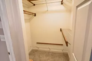 4 Greenbrier Ct, Lake in the Hills, IL 60156 - Photo 21