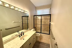 4 Greenbrier Ct, Lake in the Hills, IL 60156 - Photo 25