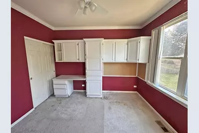 331 Parkstone Drive, Cary, IL 60013 - Photo 11