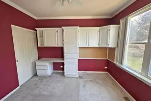 331 Parkstone Dr, Cary, IL 60013 - Photo 11