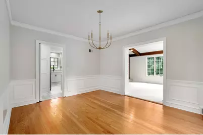 9445 Avers Avenue, Evanston, IL 60203 - Photo 9