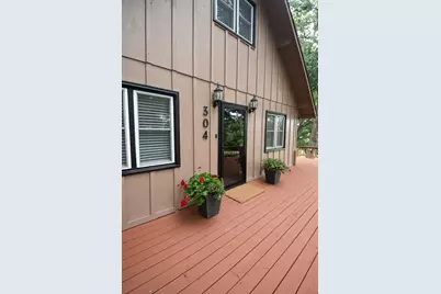 304 Wild Cherry Drive, Dixon, IL 61021 - Photo 19