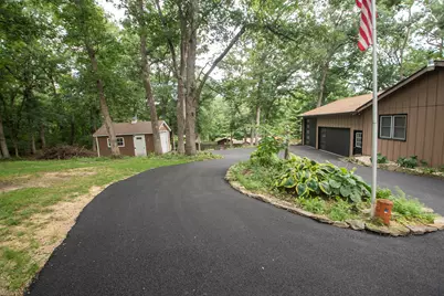 304 Wild Cherry Drive, Dixon, IL 61021 - Photo 17