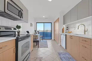 9240 Gross Point Rd, Skokie, IL 60077 - Photo 7