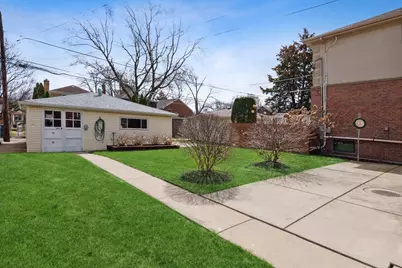 1707 N 77th Court, Elmwood Park, IL 60707 - Photo 13
