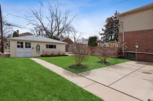 1707 N 77th Ct, Elmwood Park, IL 60707 - Photo 13