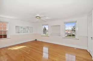 1707 N 77th Ct, Elmwood Park, IL 60707 - Photo 7