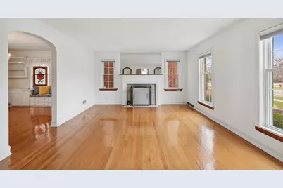 1707 N 77th Court, Elmwood Park, IL 60707 - Photo 3