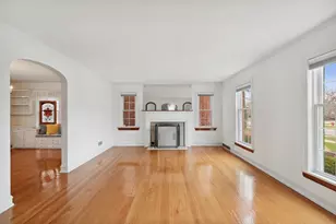 1707 N 77th Ct, Elmwood Park, IL 60707 - Photo 3