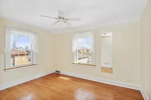 1707 N 77th Ct, Elmwood Park, IL 60707 - Photo 9