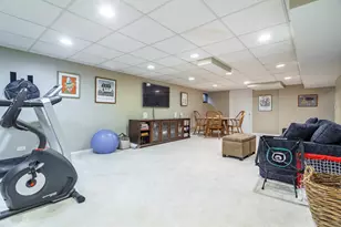 8 The Court of Charlwood, Northbrook, IL 60062 - Photo 21